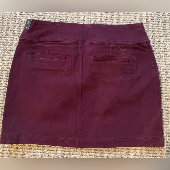 Women’s Abercrombie & Fitch NWT zippered mini skirt ( 0 ) - Picture 3 of 3